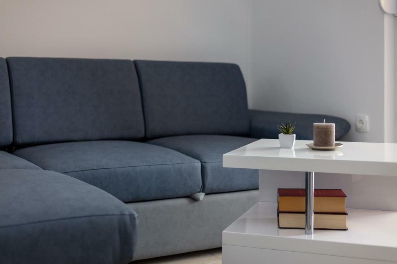 Villa Apartments Kordic Kastela Luaran gambar